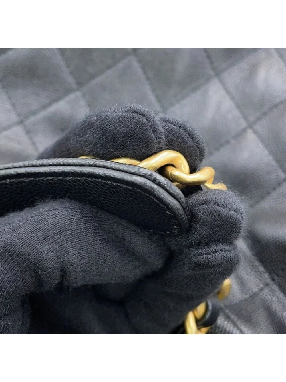 Chanel Chain Shoulder Bag 25 CC Logo Quilted Caviar Leather Black